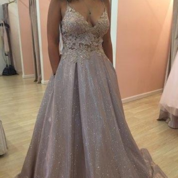 Meet your Posher, Machaela - Picture 1 of 1